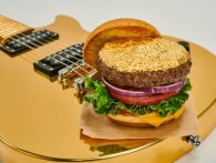 Hard Rock Café København har fået en guldbelagt burger på menukortet