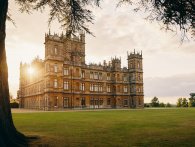 Forvandl dine drengerøvsvenner til herskabsfolk med en weekend på slottet fra Downton Abbey 