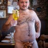 Foto: Mikkel Laumann - Umut Sakarya: Min krop er skulptureret af foie gras og kaviar