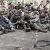 Amerikanske marinesoldater drikker kobrablod og spiser skorpioner på overlevelseslejr i Thailand