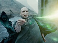 Warner Bros. rygtes at arbejde på en Voldemort-oprindelsesfilm