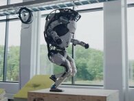 Skynet nærmer sig: Se Boston Dynamics' nye robotter lave parkour