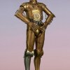 Nu kan du få en life-size C-3PO til slyngelstuen