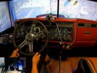 Gamer installerer vanvittigt setup for at gøre Truck Simulator så ægte som muligt
