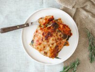 Restaurant lancerer lasagne-indbagt pizza til dig, som arbejder på en fardunk