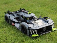 Vi samler: LEGO Technic PEUGEOT 9X8 24H Le Mans Hybrid Hypercar