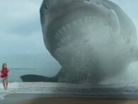 Meg-hajen har fået en Sharknado-makeover: Se første trailer til Megalodon The Frenzy