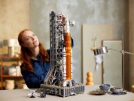 Drengedrømmen om at blive astronaut lever videre i LEGOs nye NASA Artemis Space Launch System 