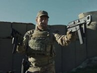 Chuck Norris er tilbage - 84-årig actionhelt melder klar til kamp i første trailer til Agent Recon
