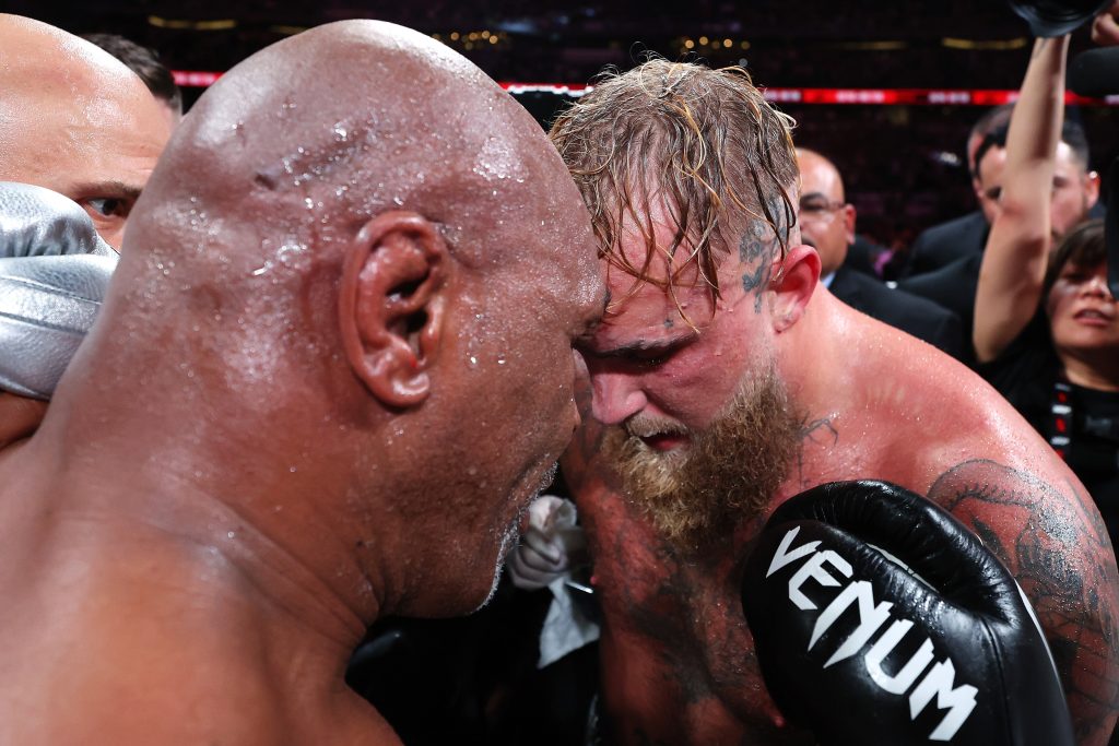 Mike Tyson åbner op for Jake Paul-rematch efter Joshua-nederlag: “Jeg er klar, hvis han er det”