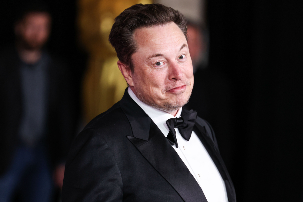 Elon Musk viser interesse i at købe Premier League-klubben Liverpool