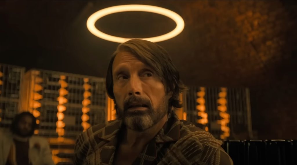 Mads Mikkelsen jager monstre under sengen i Dust Bunny