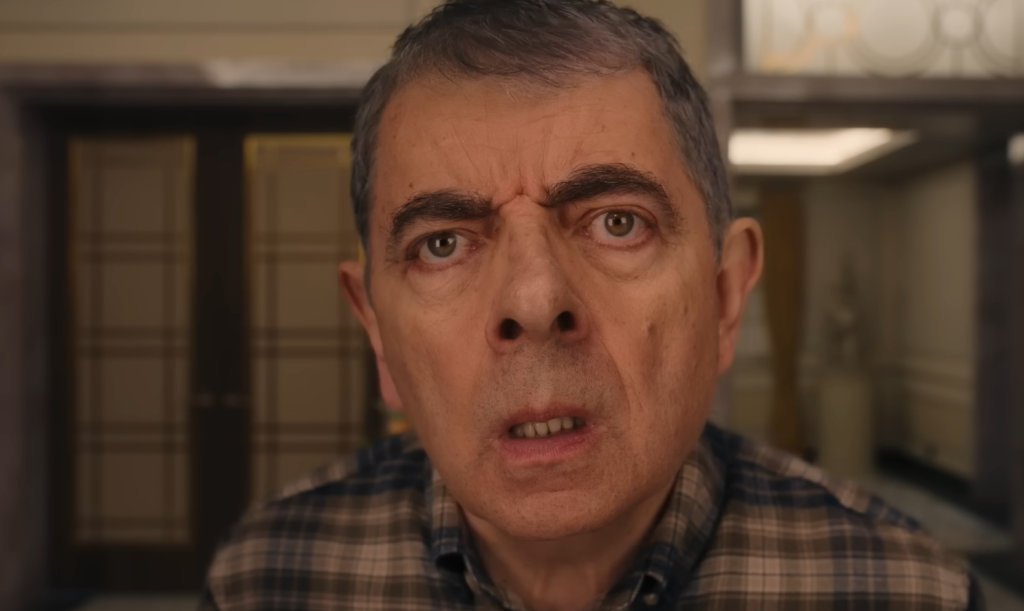 Rowan Atkinson vender tilbage med “Man vs Baby”: julekaos og blehumor på Netflix