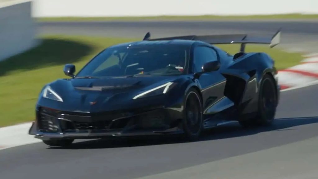 Corvette ZR1 nægter at slippe speederen: smadrer endnu en banerekord i Canada
