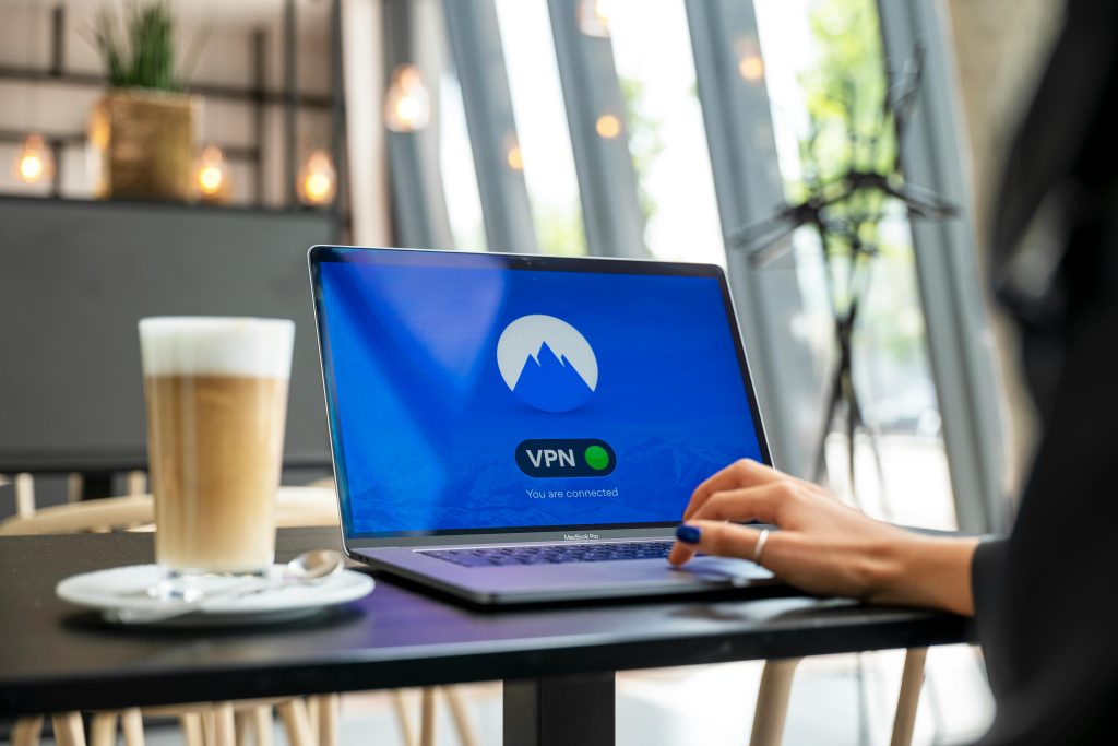 Regeringen skrotter VPN-forbud: Netflix USA er reddet for nu