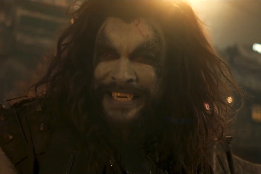 Jason Momoa er endelig Lobo: Første kig på DC’s mest utilpassede antihelt i Supergirl
