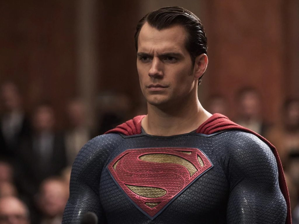 Zack Snyder forsvarer Snyderverse-fans: “Så kan du bare lade være med at følge med”
