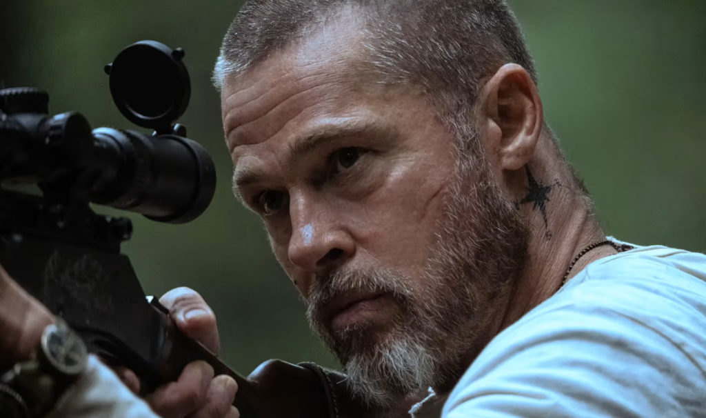 Brad Pitt kæmper side om side med sin kamphund i første kig på Heart of the Beast