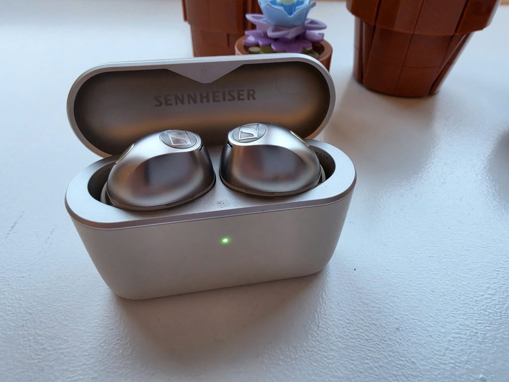 Anmeldelse: Sennheiser Momentum True Wireless 5 er tæt på perfekte