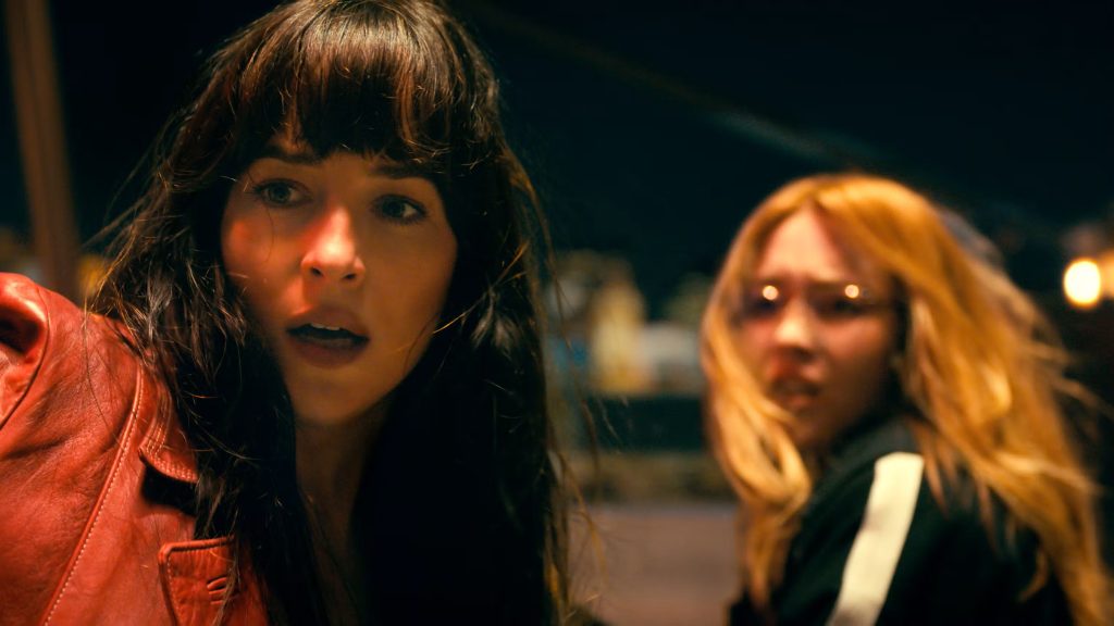 Dakota Johnson gør grin med Madame Web-floppet: “Filmen har stadig ikke tjent penge”
