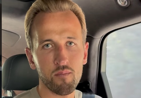 Harry Kane vinder Ballon d’Or efter vanvittig sæson med 73 mål, skriver engelsk fodboldhistorie
